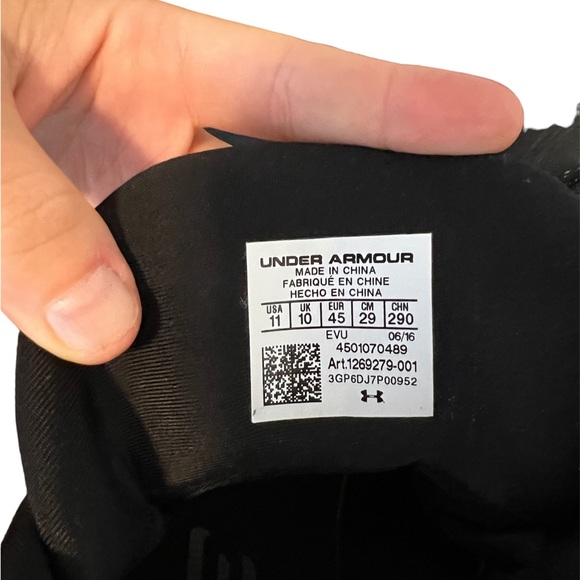 Steph Curry’s, Under Armour mens, size 11. GREAT condition. Only worn twice. - Picture 7 of 7